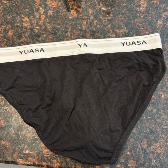 Yuasa brief never worn. - Picture 2 of 2